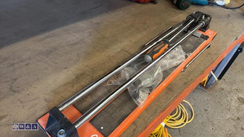 MAGNUSSON tile cutter