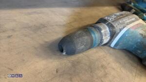 MAKITA 4013C hammer drill - 2