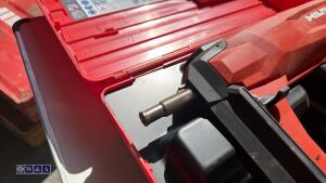 HILTI BX3 cordless nail gun c/w case (HT019024) - 2