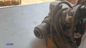 HILTI DD130 110v core drill (3706046) - 2