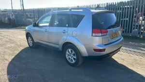 2010 CITROEN C-CROSSER VTR PLUS HDI 6-speed automatic diesel estate car with rear privacy glass (IIG 8706)(MoT 3rd November 2026)(V5 in office) - 3