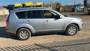 2010 CITROEN C-CROSSER VTR PLUS HDI 6-speed automatic diesel estate car with rear privacy glass (IIG 8706)(MoT 3rd November 2026)(V5 in office) - 6