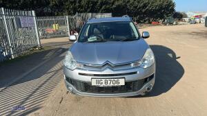 2010 CITROEN C-CROSSER VTR PLUS HDI 6-speed automatic diesel estate car with rear privacy glass (IIG 8706)(MoT 3rd November 2026)(V5 in office) - 8