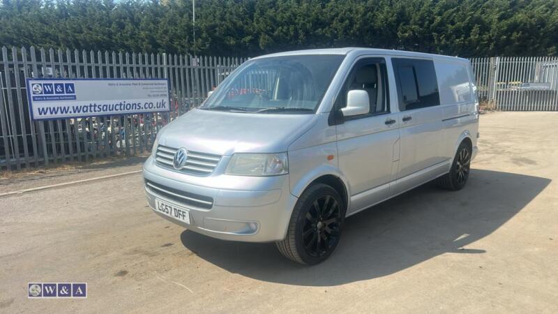 2007 VOLKSWAGEN TRANSPORTER T5 130 8 seater day van conversion (LG57 DFF)(MoT 1st April 2027)(V5 in office) (CATEGORY S INSURANCE LOSS)