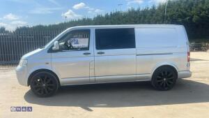 2007 VOLKSWAGEN TRANSPORTER T5 130 8 seater day van conversion (LG57 DFF)(MoT 1st April 2027)(V5 in office) (CATEGORY S INSURANCE LOSS) - 5