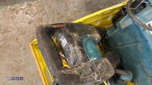 Quantity of MAKITA power tools - 5