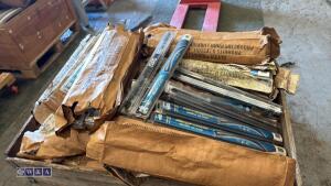 Pallet of windscreen wipers - 3