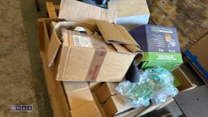 Pallet of miscellaneous including hinges, sinks etc - 5