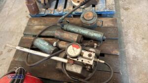 TANGYE 10,000psi 700 bar hydraulic pump & hydraulic pump c/w 4 x jacks - 2