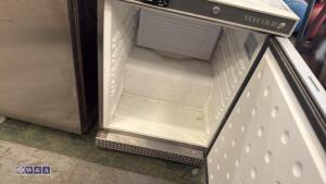 Industrial stainless steel 240v catering fridge - 3