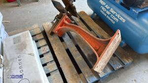 Adjustable vice c/w stand - 4