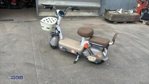 INCALCU CLASSIC 48v electric moped - 4