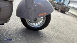 INCALCU CLASSIC 48v electric moped - 7