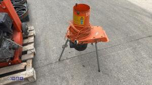 ALKO 240v shredder