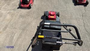 HONDA HRD536QX petrol rotary mower c/w collection box - 6