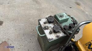 BOC 240v oil filled welder - 4