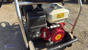 JCB BEAVER petrol hydraulic power pack & hose & breaker - 7