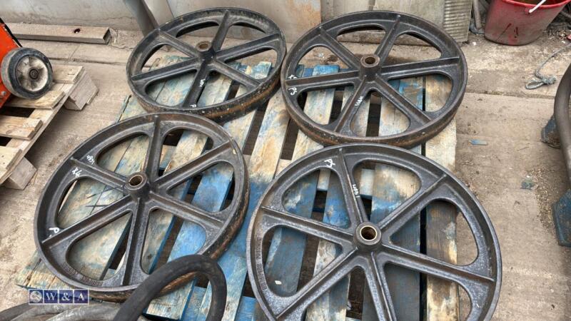 4 x 24'' cast iron wheels