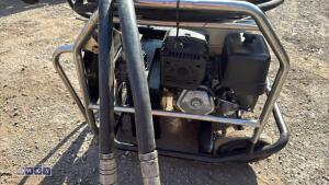 JCB BEAVER petrol hydraulic power pack & hose & breaker - 9