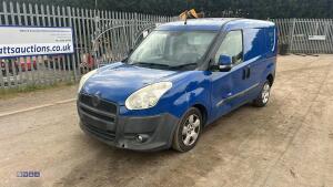 2012 FIAT DOBLO SX MULTIJET 1.3 diesel 5-speed manual van c/w side loading door (YT62 TZA)