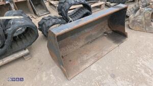51'' loader bucket - 2