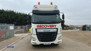 2017 DAF CF EURO 6 6x2 automatic c/w Mid lift axle, Alloy wheels, Tipping gear, Sliding 5th wheel, Aluminium cat walk (DX17 ZFE)(MoT 31st December 2026)(V5 in office) - 7