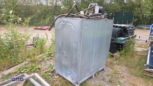 1000ltr uni tank c/w electric pump & delivery hose