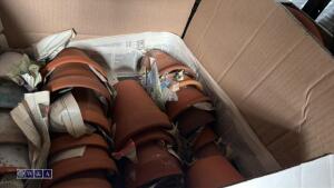 Various sized clay plant pots - 2