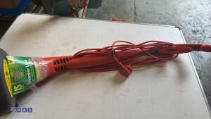 FLYMO 240v strimmer - 3