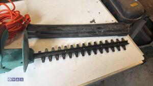BOSCH Hedge trimmer c/w extension lead - 4