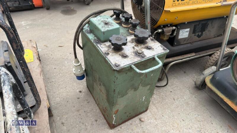 BOC 180amp 3/1 phase h/d oil cooled welder