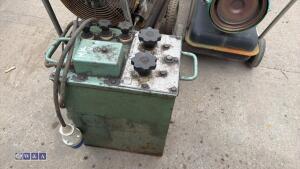 BOC 180amp 3/1 phase h/d oil cooled welder - 3
