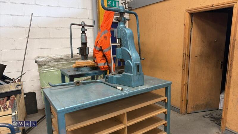 Manual cutter c/w storage worktable