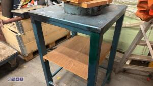 Manual cutter c/w storage worktable - 2