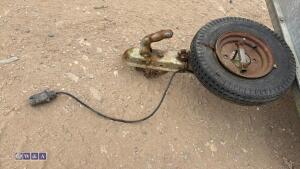 Single axle camping trailer - 12