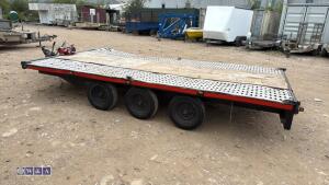 Tri-axle car transporter trailer (accident damaged) - 13