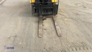 2015 JUNGHEINRICH TFG320 gas forklift (9993)(s/n FN496956) with triple mast & side-shift - 8
