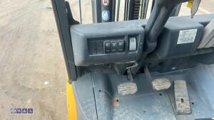 2015 JUNGHEINRICH TFG320 gas forklift (9993)(s/n FN496956) with triple mast & side-shift - 16