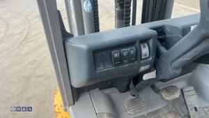2016 JUNGHEINRICH TFG425 gas forklift (9960)(s/n FN522879) with triple mast & side-shift - 17