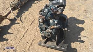 KUBOTA 3-cylinder diesel engine - 3