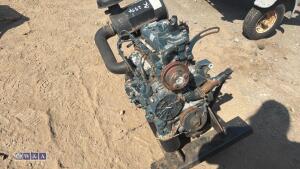 KUBOTA 3-cylinder diesel engine - 4