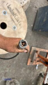 Large reel of armoured cable - 4