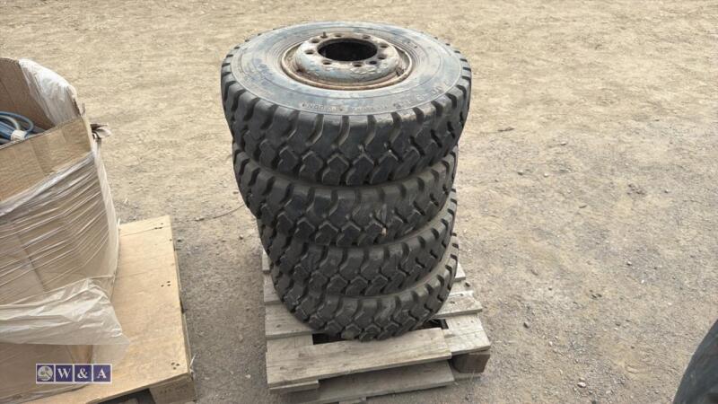 4 x wheels to suit forklift (8-stud 7.0 - 9 x 10)