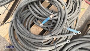 Quantity of electrical extension cables - 5