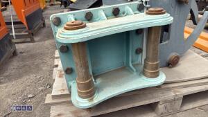 Hydraulic tree shear (50mm pins)(unused) - 4