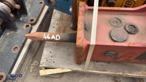 TOMAR hydraulic machine breaker c/w lines (30mm pins) - 4
