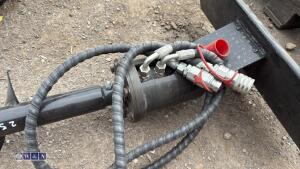 Hydraulic auger c/w lines - 5