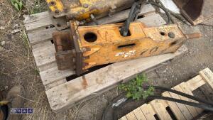 Hydraulic machine breaker c/w lines (30mm pins) - 4