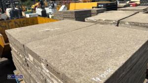 Pallet of concrete flags (3 x 2)(approximately 20) - 4