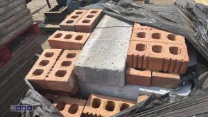 Pallet of bricks & blocks - 4